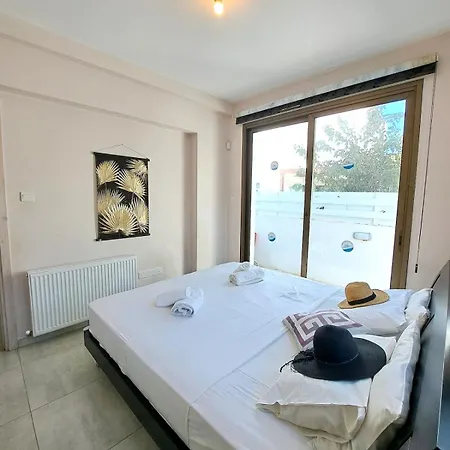 Allamare With A Pool *