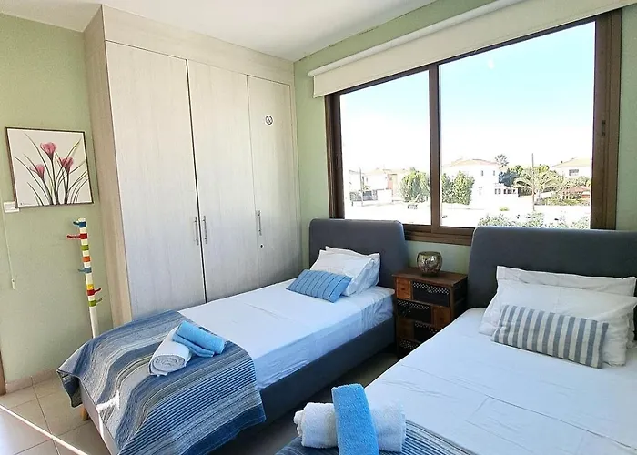 Allamare With A Pool *