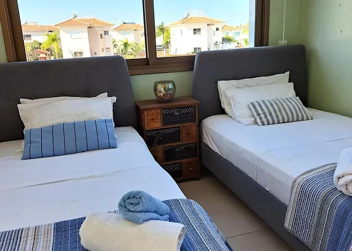 Allamare With A Pool Case de vacanță